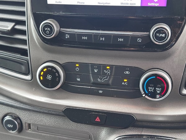 Used Ford Transit Custom 2018 for sale - 76309350: Photo 39