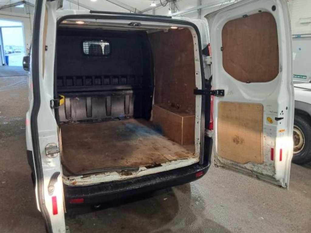 Used Ford Transit Custom 2018 for sale - 77437120: Photo 10