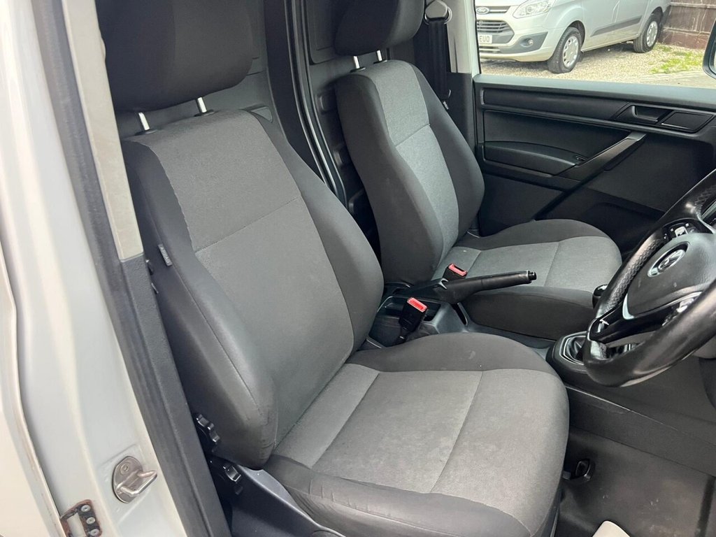 Used Volkswagen Caddy Maxi 2019 for sale - 76481608: Photo 25