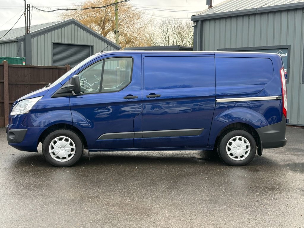 Used Ford Transit Custom 2016 for sale - 77210306: Photo 2