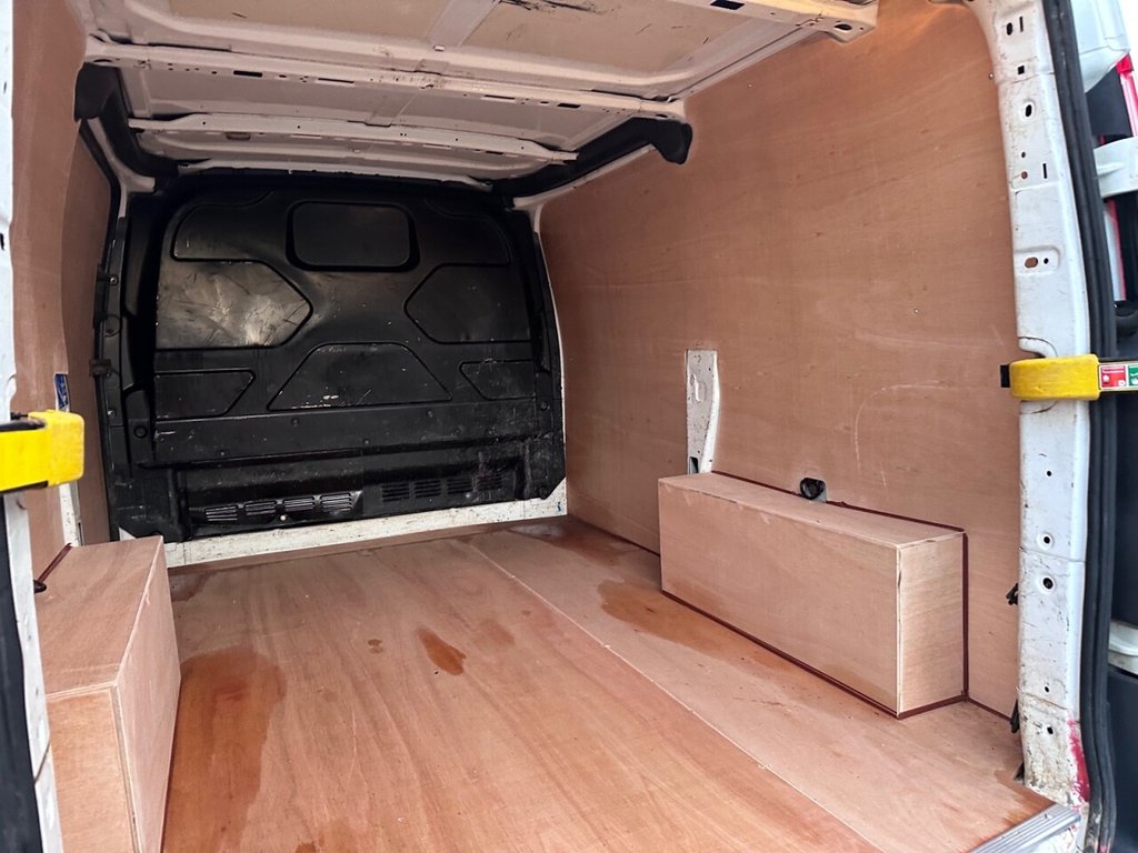 Used Ford Transit Custom 2017 for sale - 77210316: Photo 27