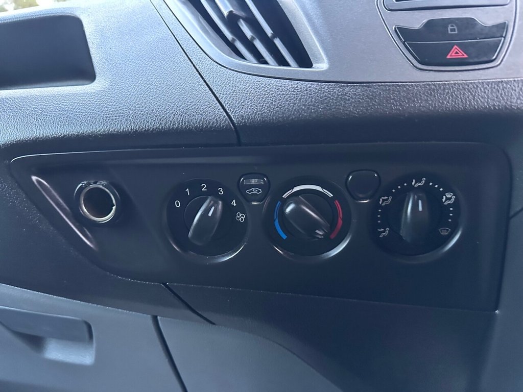 Used Ford Transit Custom 2017 for sale - 77210316: Photo 30