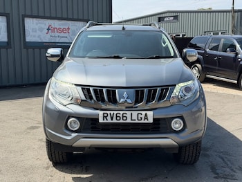 Used Mitsubishi L200 2016 for sale - 79409372: Photo