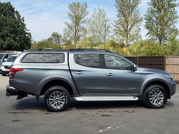 Used Mitsubishi L200 2016 for sale - 79409372: Photo