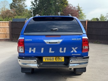 Used Toyota Hilux 2018 for sale - 78414121: Photo