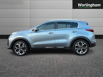 Used Kia Sportage 2020 for sale - 76895927: Photo