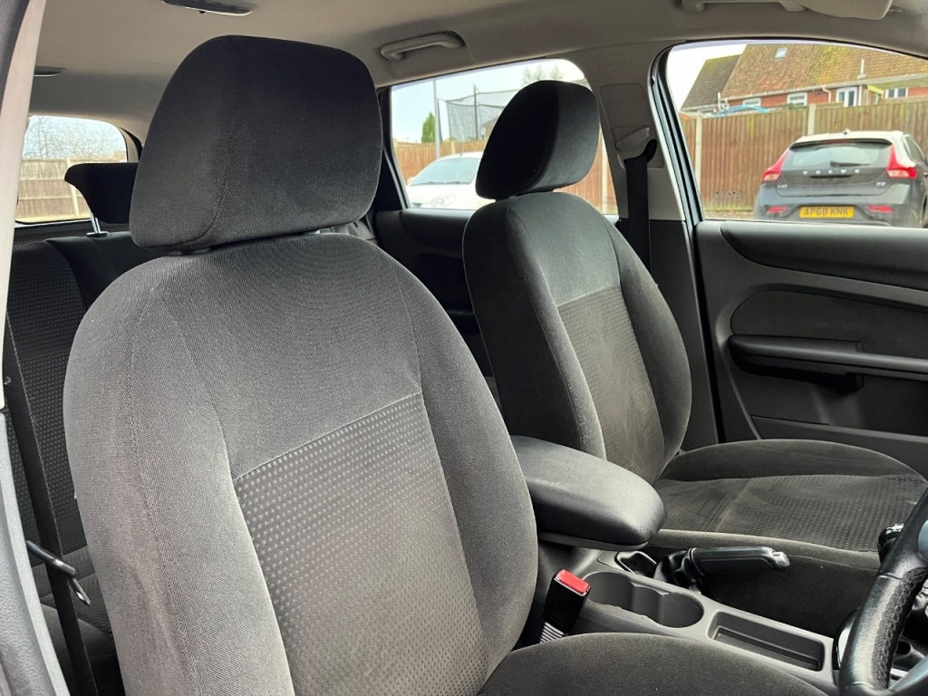 Used Ford Focus 2006 for sale - 77620827: Photo 11