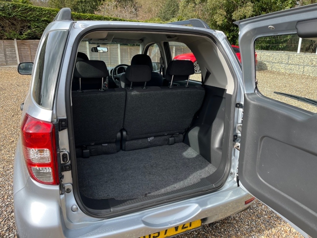 Used Daihatsu Terios 2007 for sale - 77850535: Photo 15