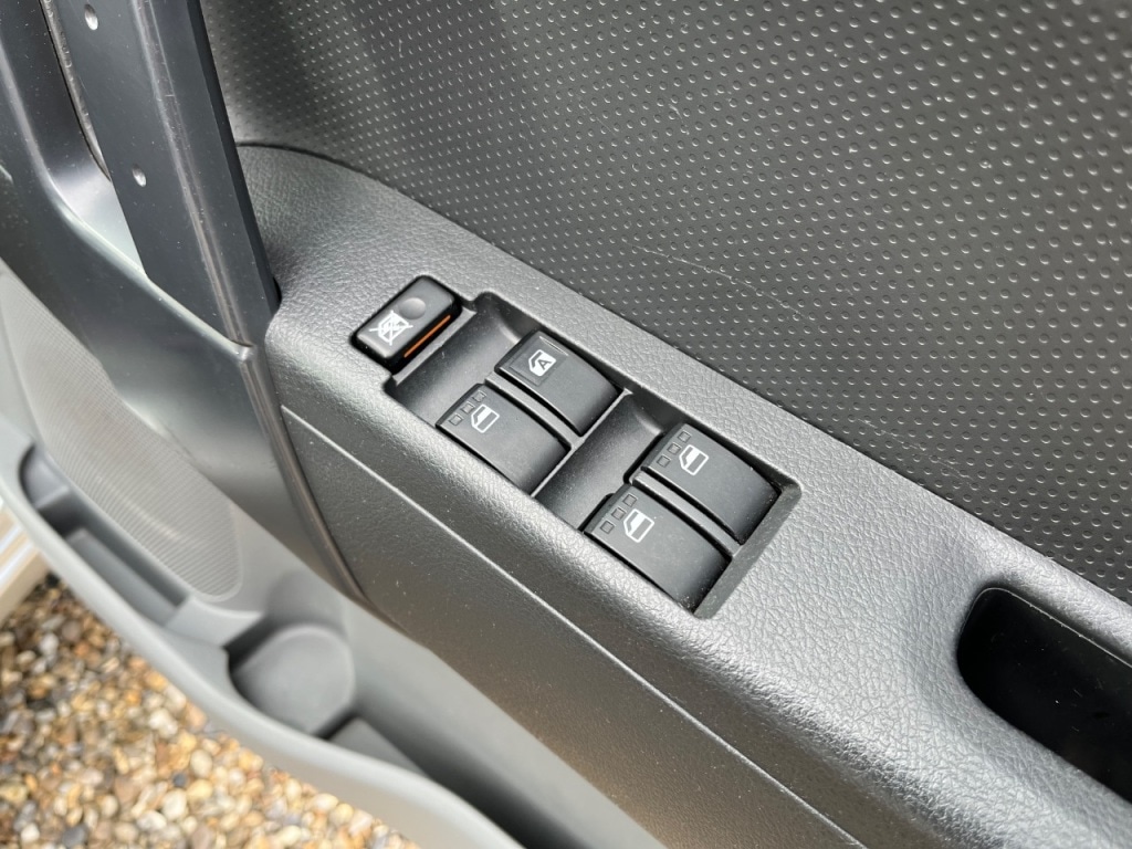 Used Daihatsu Terios 2007 for sale - 77850535: Photo 18