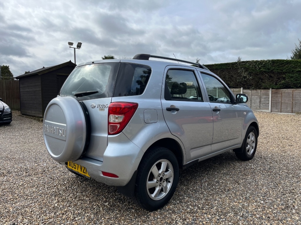 Used Daihatsu Terios 2007 for sale - 77850535: Photo 7