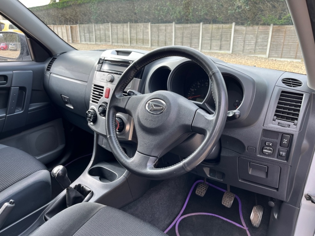 Used Daihatsu Terios 2007 for sale - 77850535: Photo 9