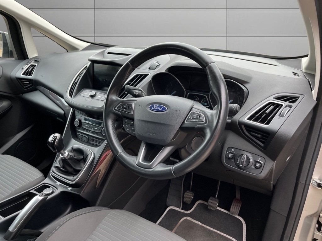 Used Ford Grand C-Max 2017 for sale - 76303191: Photo 11