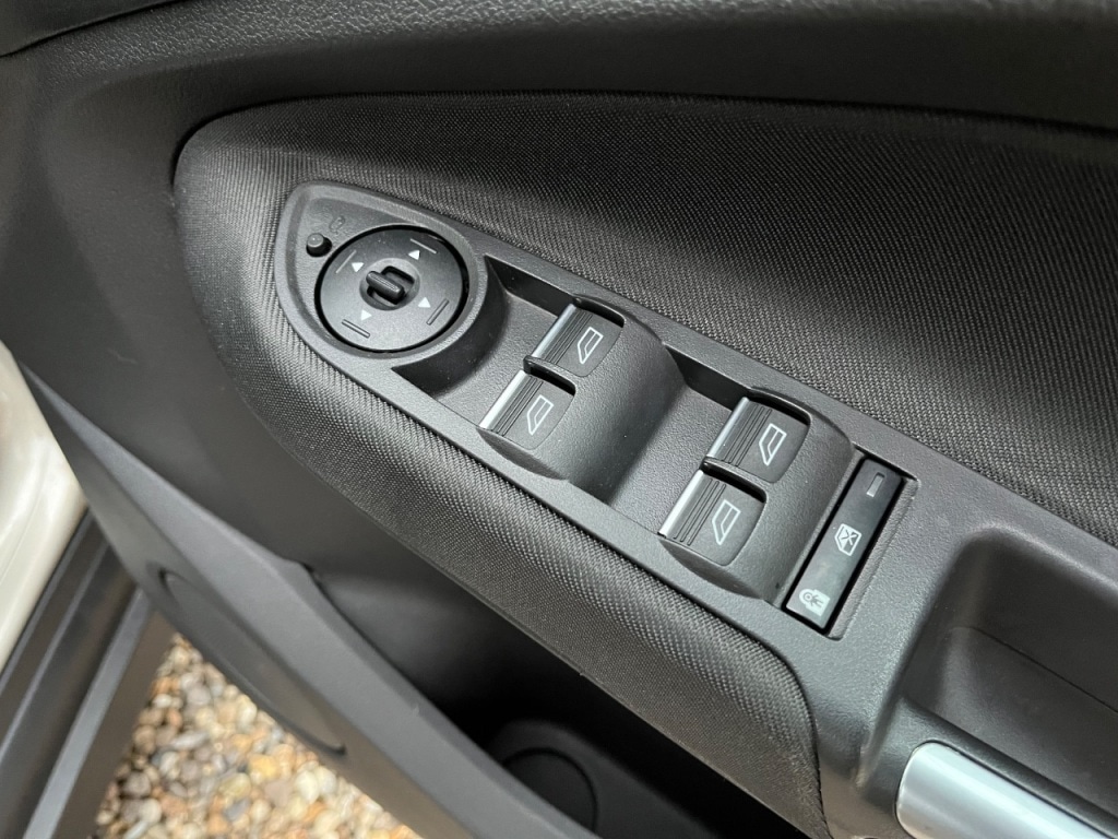 Used Ford Grand C-Max 2017 for sale - 76303191: Photo 26