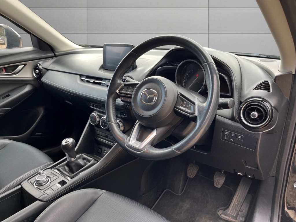 Used Mazda CX-3 2018 for sale - 78095706: Photo 2