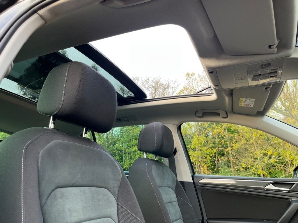 Used Volkswagen Tiguan 2016 for sale - 76653828: Photo 10