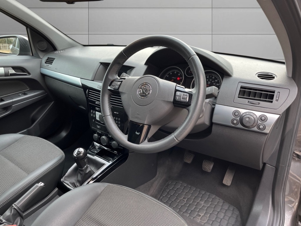 Used Vauxhall Astra 2009 for sale - 77557516: Photo 10