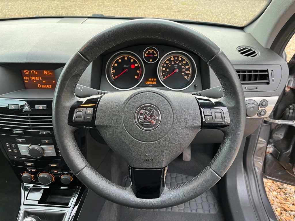 Used Vauxhall Astra 2009 for sale - 77557516: Photo 20