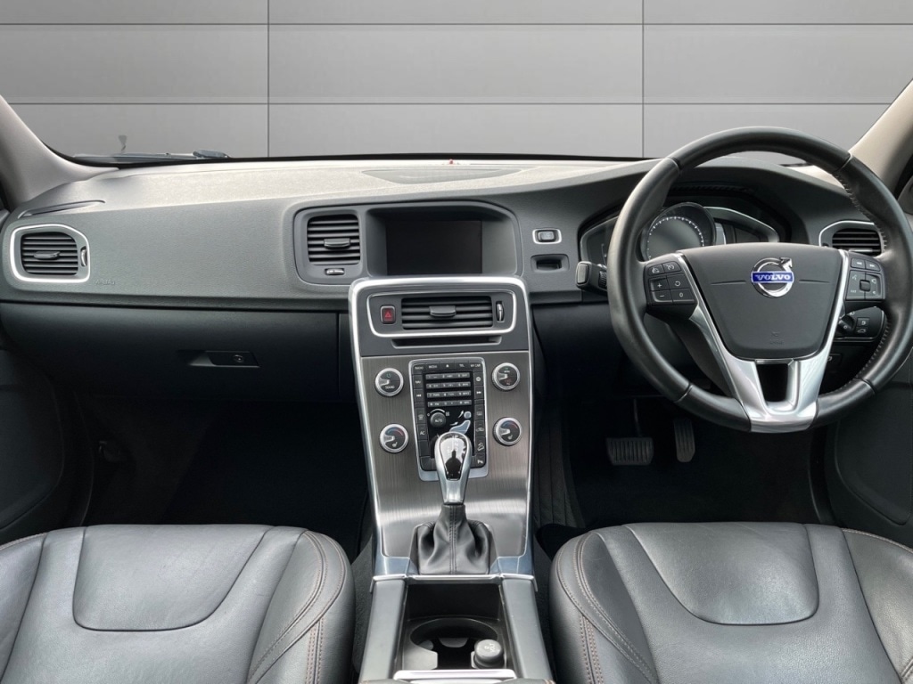 Used Volvo S60 2016 for sale - 76653859: Photo 15