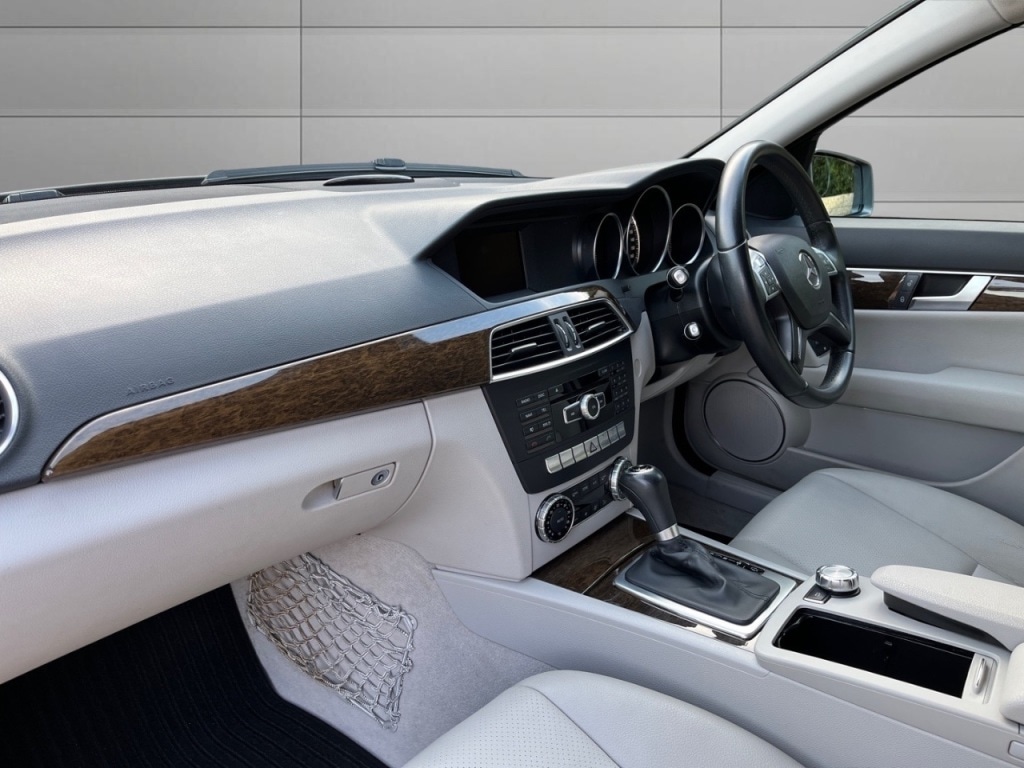 Used Mercedes-Benz C-Class 2013 for sale - 76056577: Photo 13