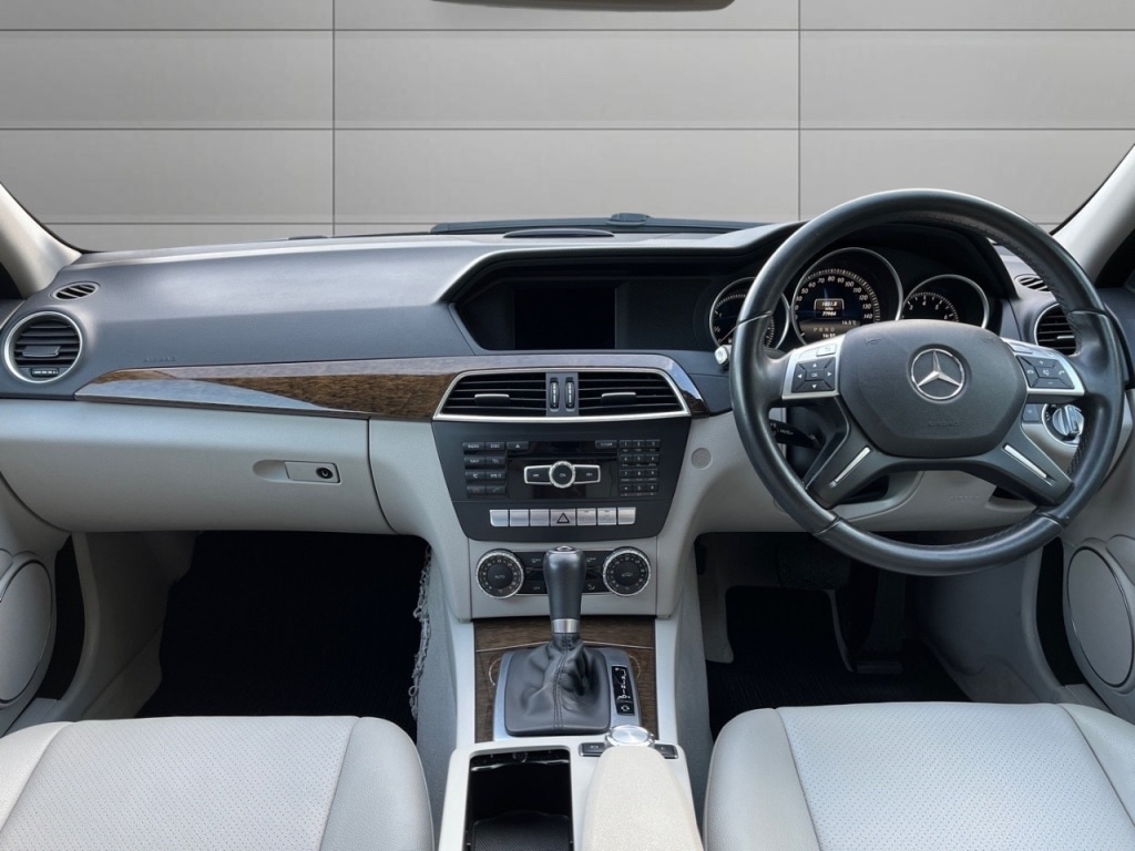 Used Mercedes-Benz C-Class 2013 for sale - 76056577: Photo 15