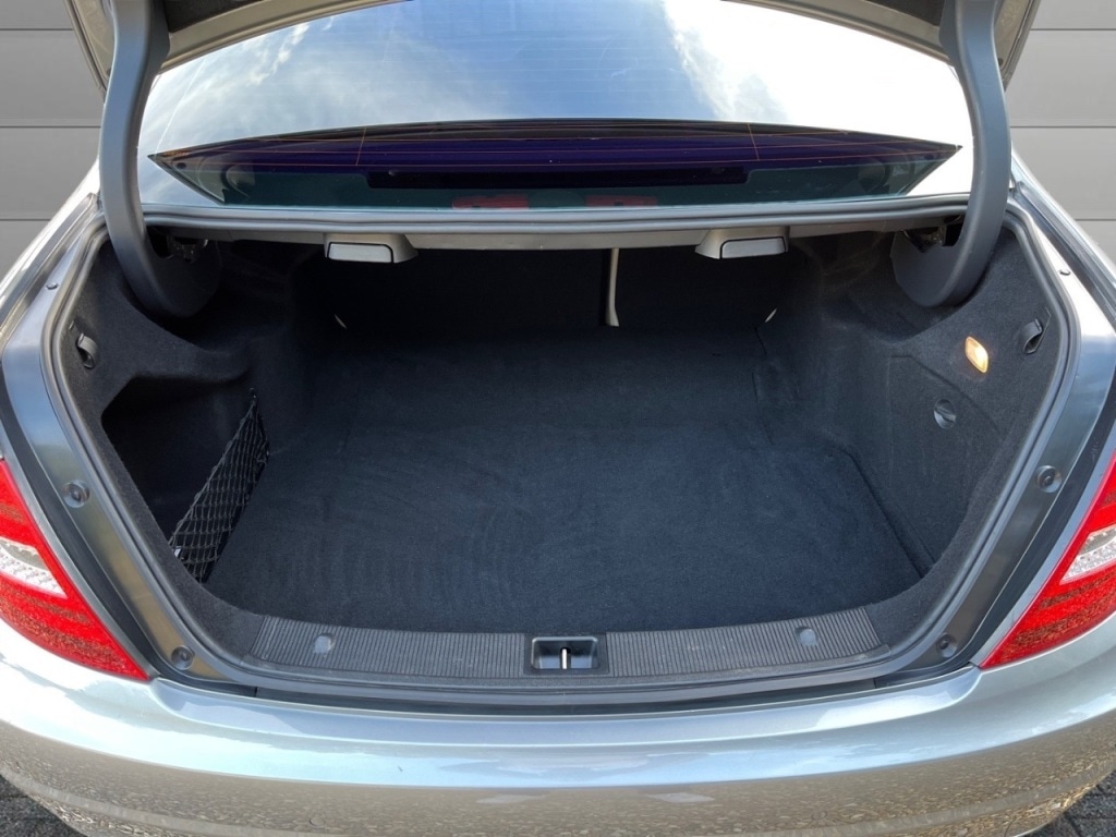 Used Mercedes-Benz C-Class 2013 for sale - 76056577: Photo 17
