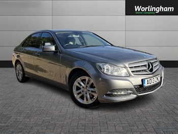 Used Mercedes-Benz C-Class 2013 for sale - 76056577: Photo