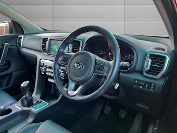 Used Kia Sportage 2017 for sale - 78465869: Photo