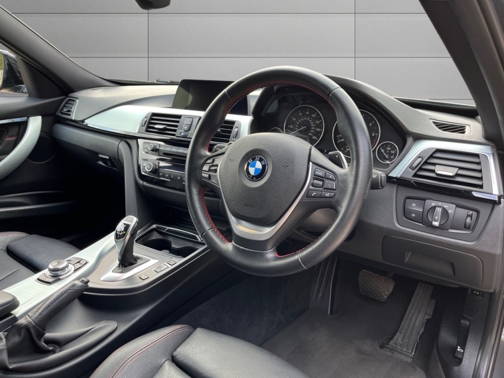 Used BMW 3 Series 2015 for sale - 76367132: Photo 10