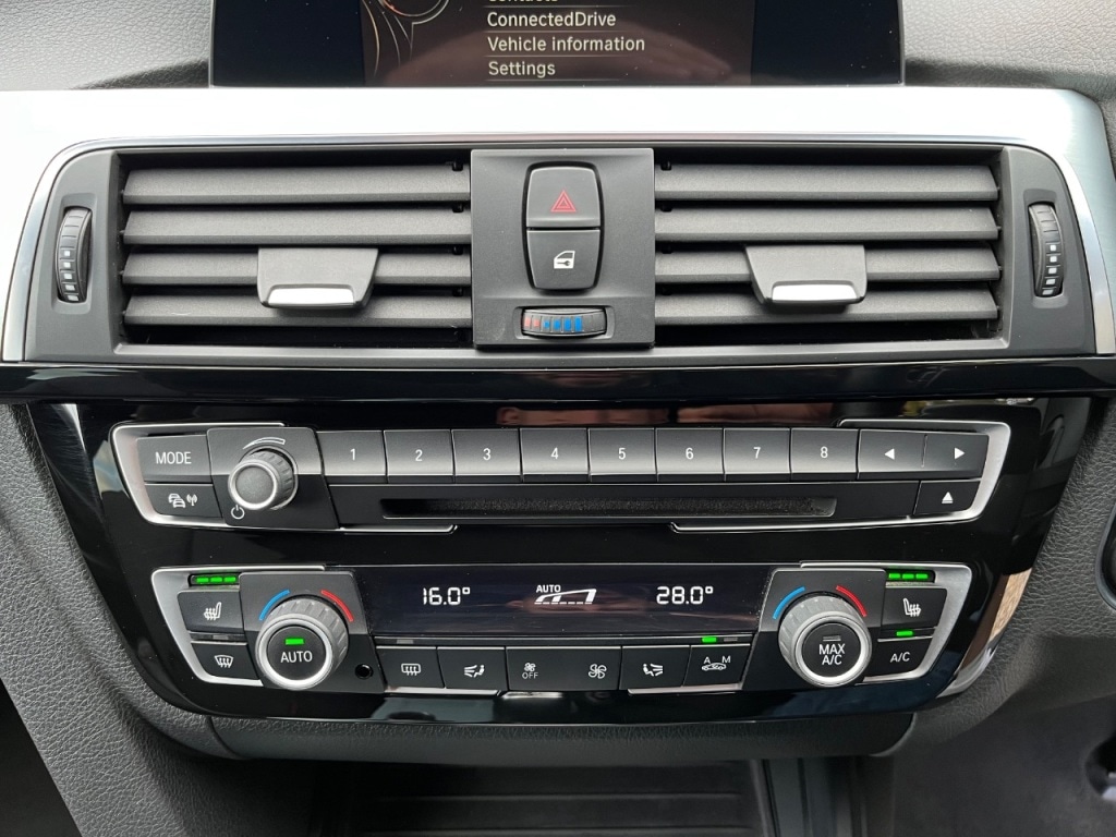 Used BMW 3 Series 2015 for sale - 76367132: Photo 21