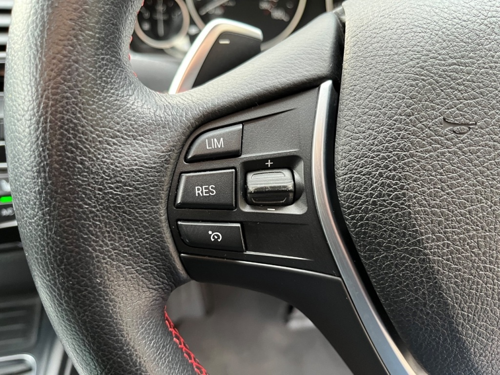 Used BMW 3 Series 2015 for sale - 76367132: Photo 24