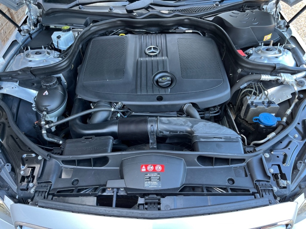 Used Mercedes-Benz E Class 2013 for sale - 76005703: Photo 9