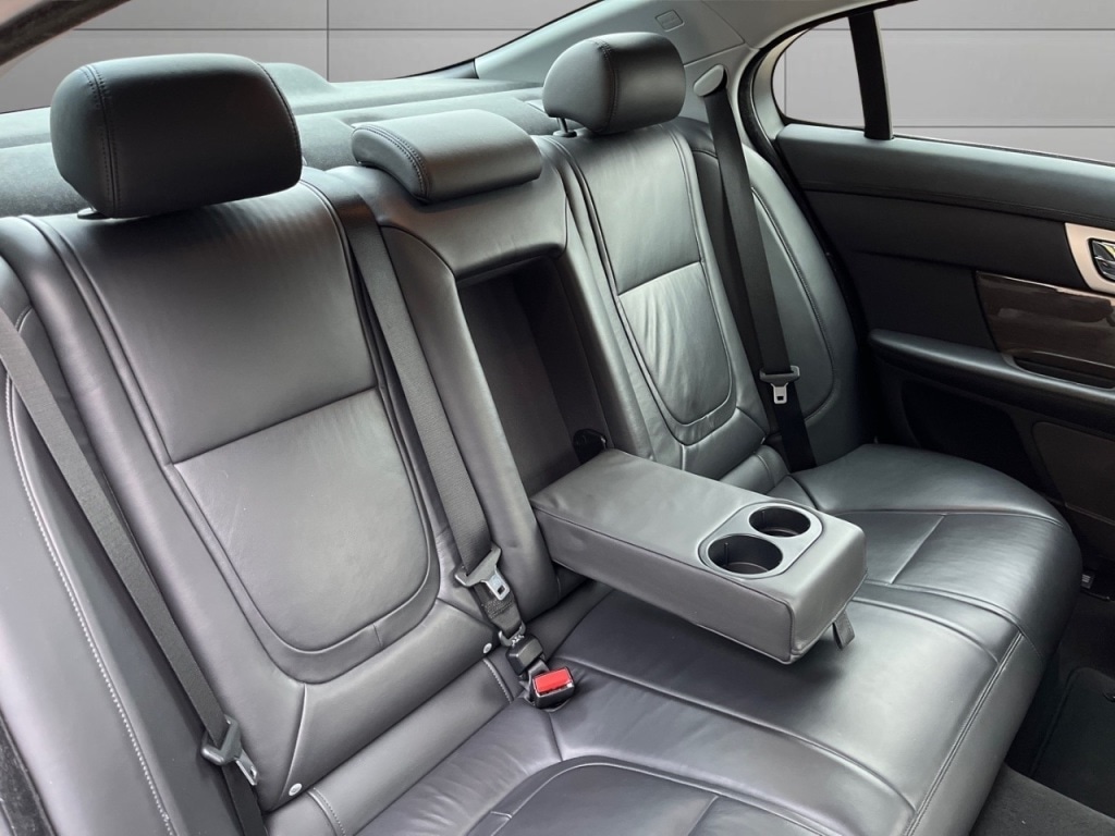 Used Jaguar XF 2014 for sale - 76303195: Photo 16