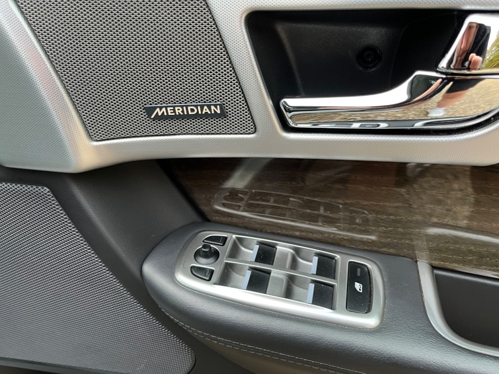 Used Jaguar XF 2014 for sale - 76303195: Photo 26