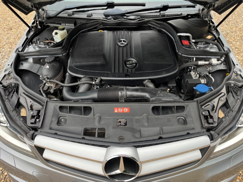 Used Mercedes-Benz C-Class 2014 for sale - 76056588: Photo 10