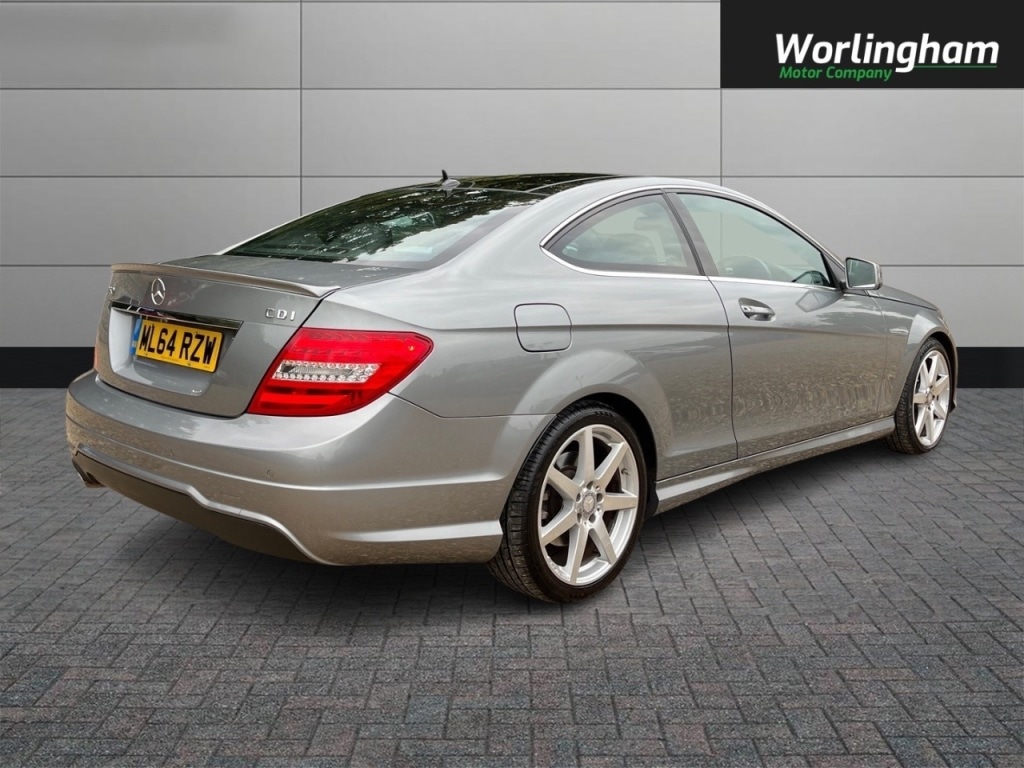 Used Mercedes-Benz C-Class 2014 for sale - 76056588: Photo 7