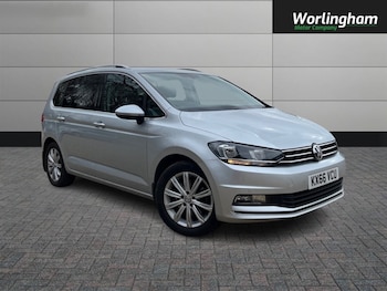 Volkswagen Touran feature image