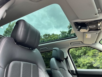 Used Land Rover Range Rover Sport 2019 for sale - 79113848: Photo
