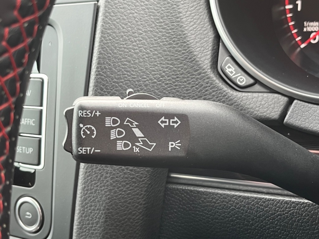 Used Volkswagen Golf 2015 for sale - 77850499: Photo 23