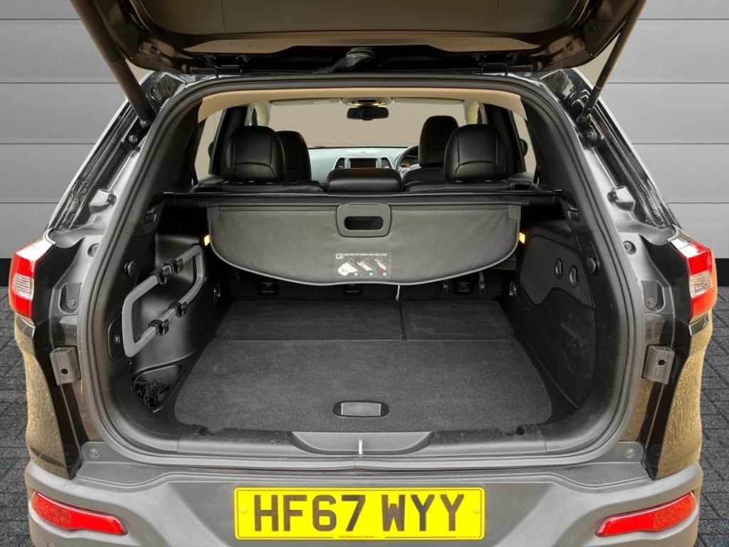 Used Jeep Cherokee 2017 for sale - 77262499: Photo 17