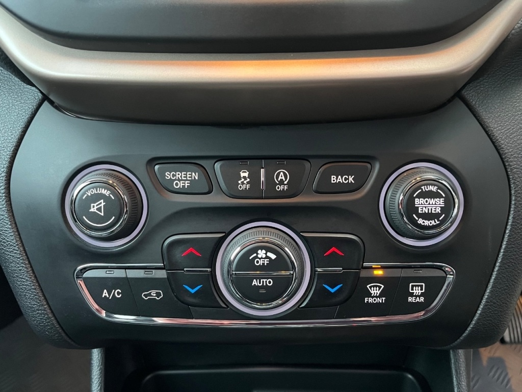 Used Jeep Cherokee 2017 for sale - 77262499: Photo 25