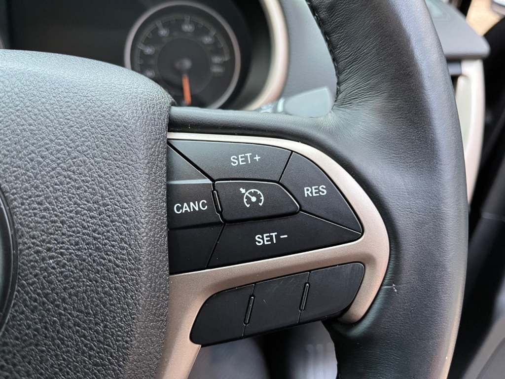 Used Jeep Cherokee 2017 for sale - 77262499: Photo 29