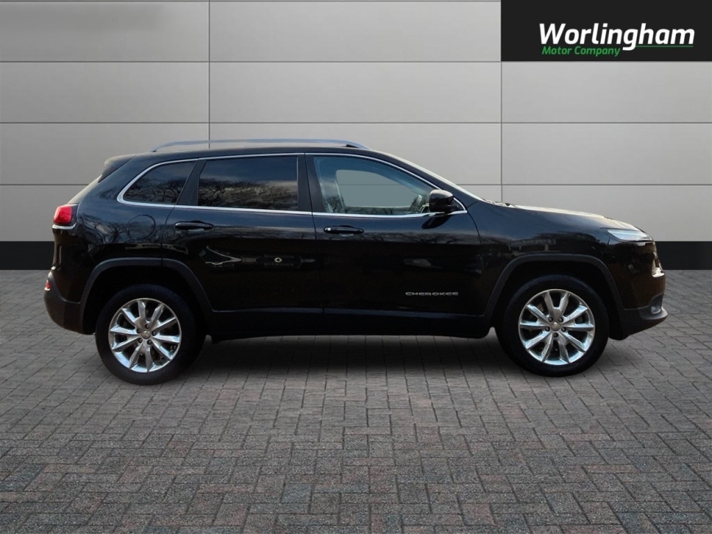 Used Jeep Cherokee 2017 for sale - 77262499: Photo 8