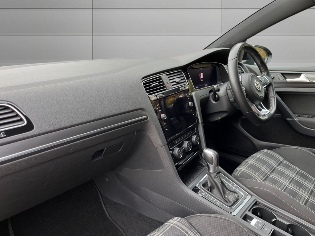 Used Volkswagen Golf 2018 for sale - 76546058: Photo 13