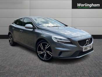2017 - D4 [190] R DESIGN Pro 5dr