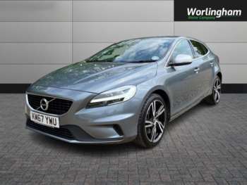 Used Volvo V40 2017 for sale - 74549193: Photo