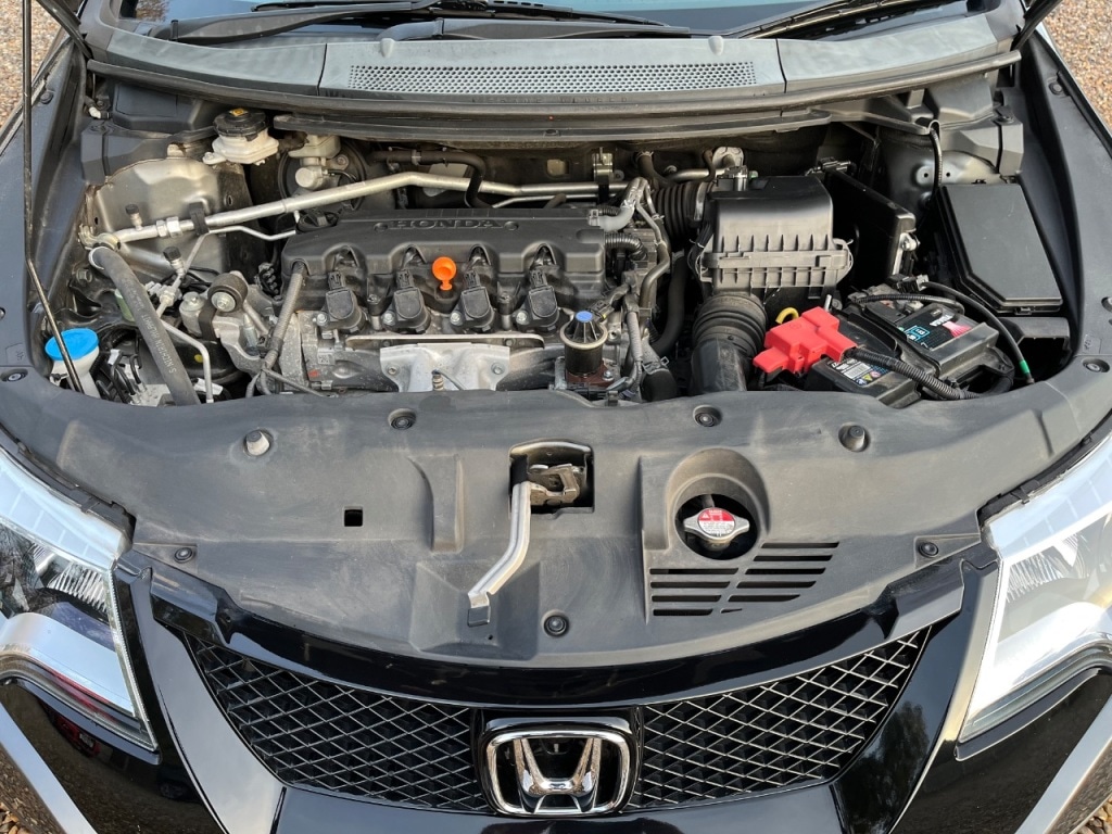 Used Honda Civic 2017 for sale - 76693175: Photo 10