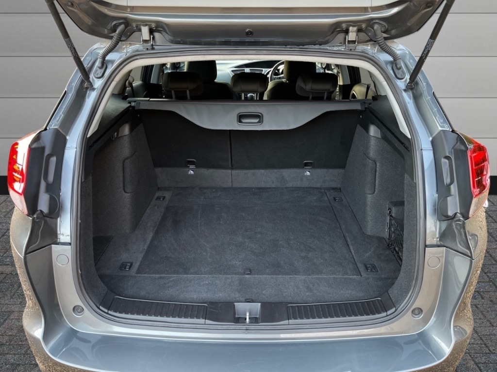 Used Honda Civic 2017 for sale - 76693175: Photo 17