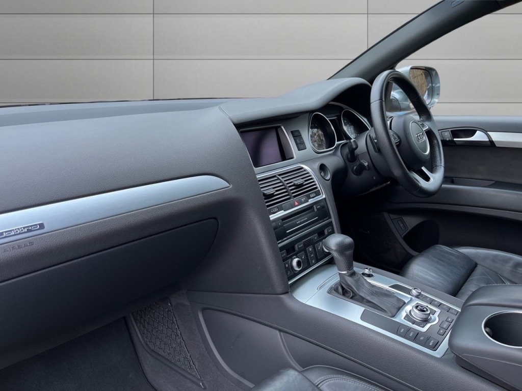 Used Audi Q7 2014 for sale - 76653849: Photo 13