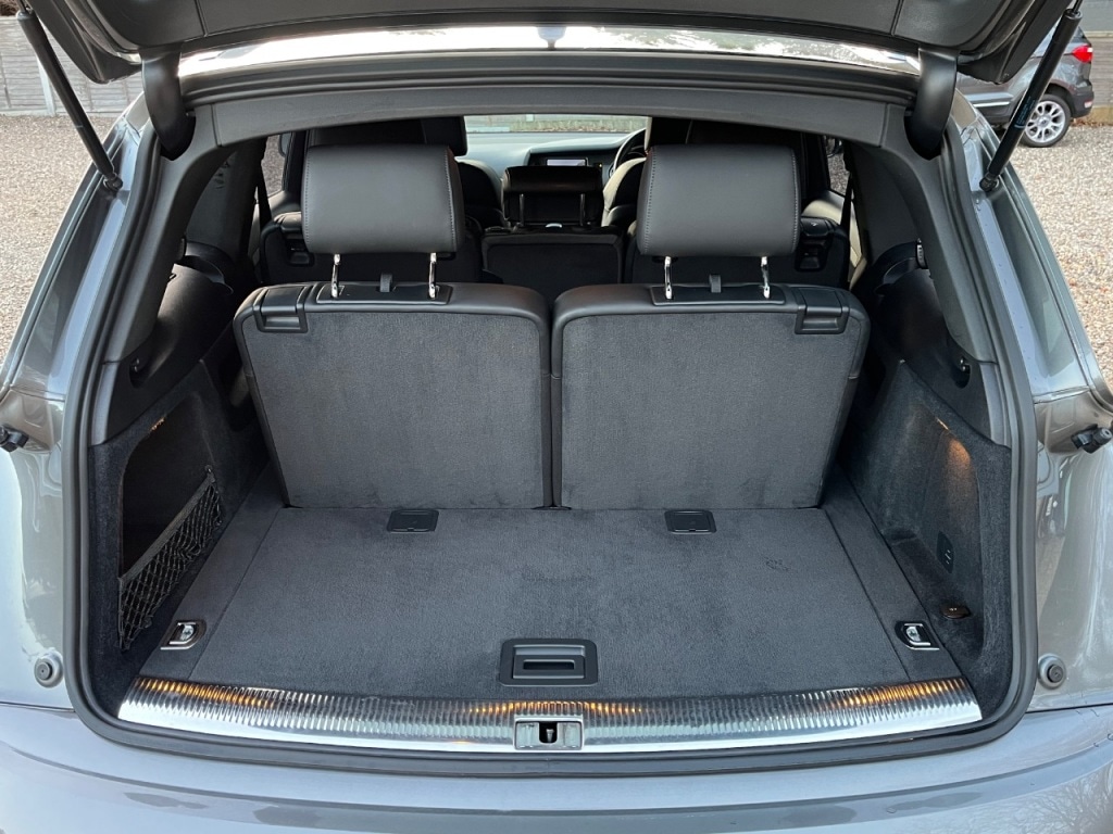 Used Audi Q7 2014 for sale - 76653849: Photo 18