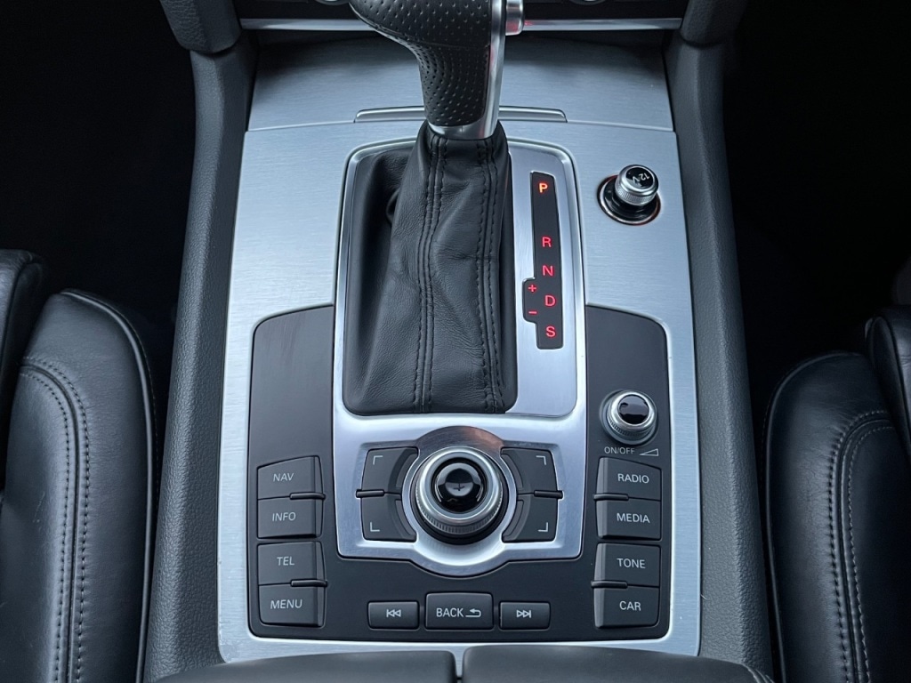 Used Audi Q7 2014 for sale - 76653849: Photo 25